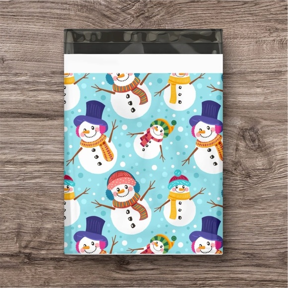 25 - 10x13 SNOWMEN POLY MAILER OFFICE 
SHIPPING ENVELOPES WINTER GIFT CHRISTMAS - Picture 1 of 5
